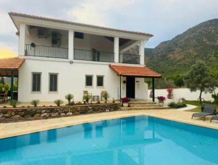 Private Detached Villa In Koyceğiz