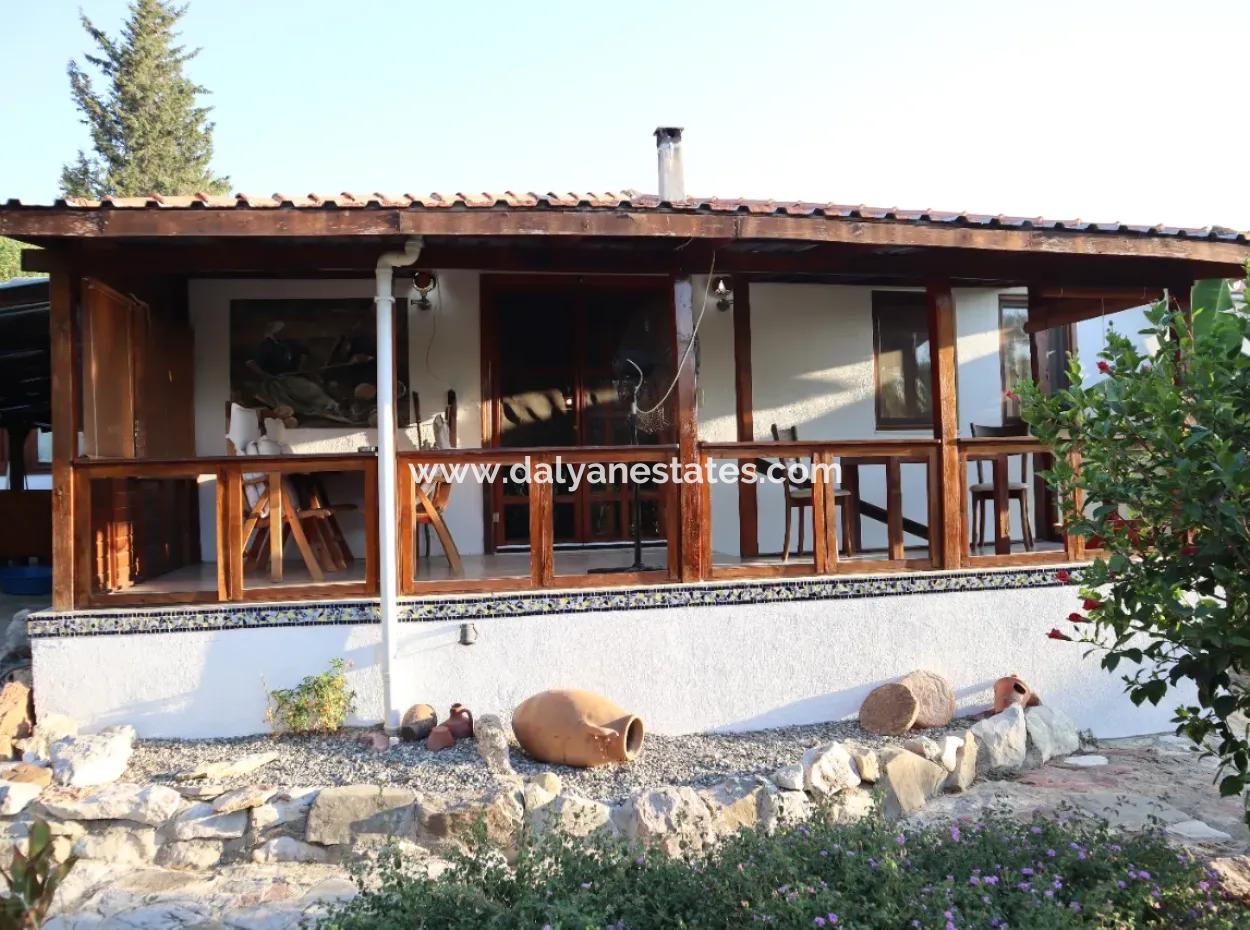 Mustakıl Villa Candır Da