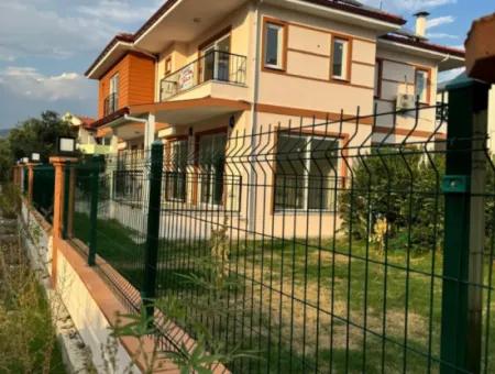 Ortaca Cumhuriyet Mahallesinde Satılık Dubleks Villa (Fiyat Düştü)