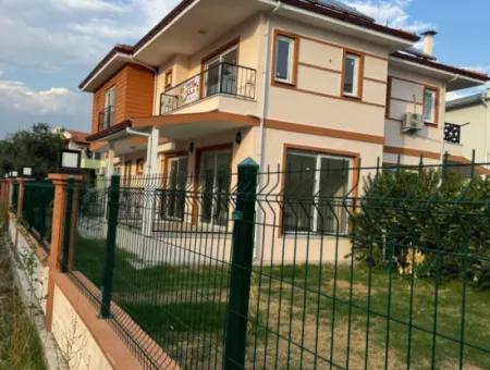 Ortaca Cumhuriyet Mahallesinde Satılık Dubleks Villa (Fiyat Düştü)