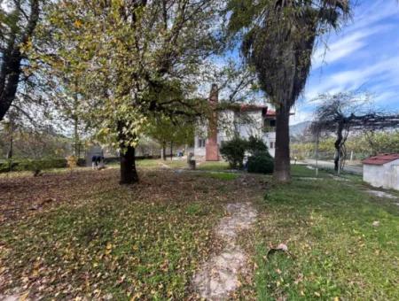 Dalyan İztuzu Yolu Üzerinde Kiralık Villa